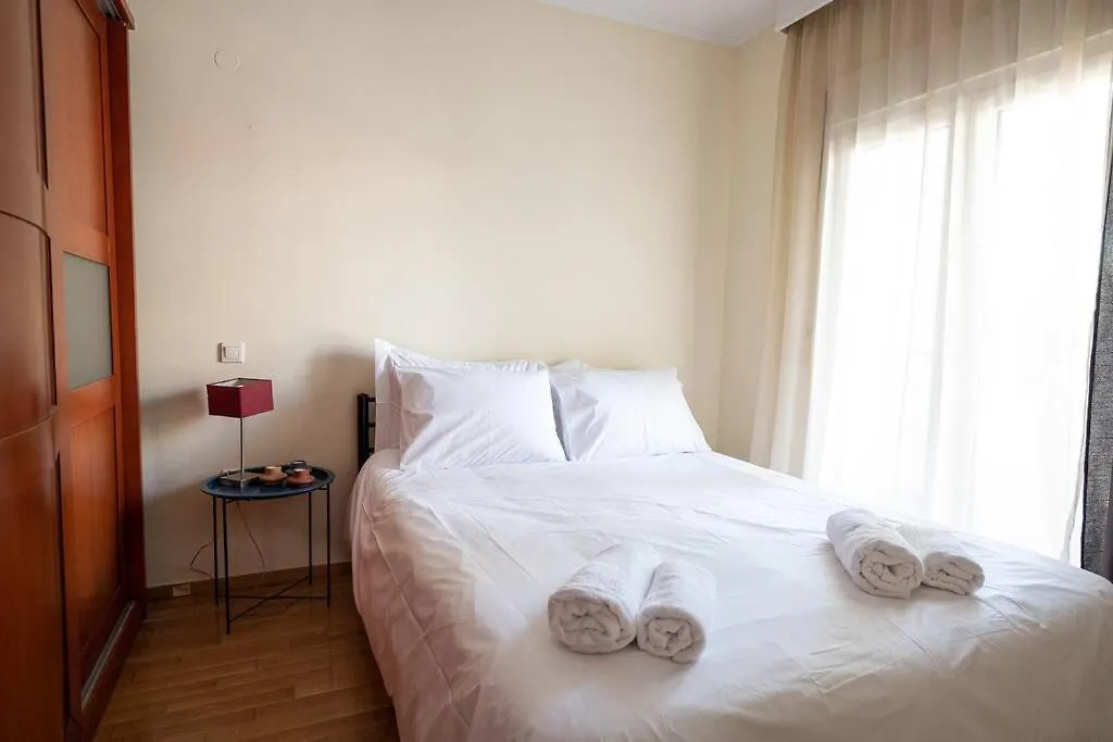 Cozy Apartment In Sykies Θεσσαλονίκη 0*,